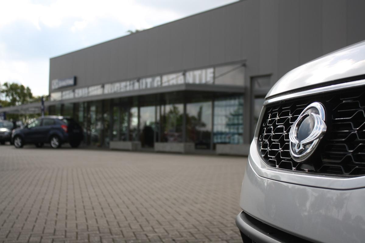 Ssangyong REXTON 4x4 Sapphire Automatik